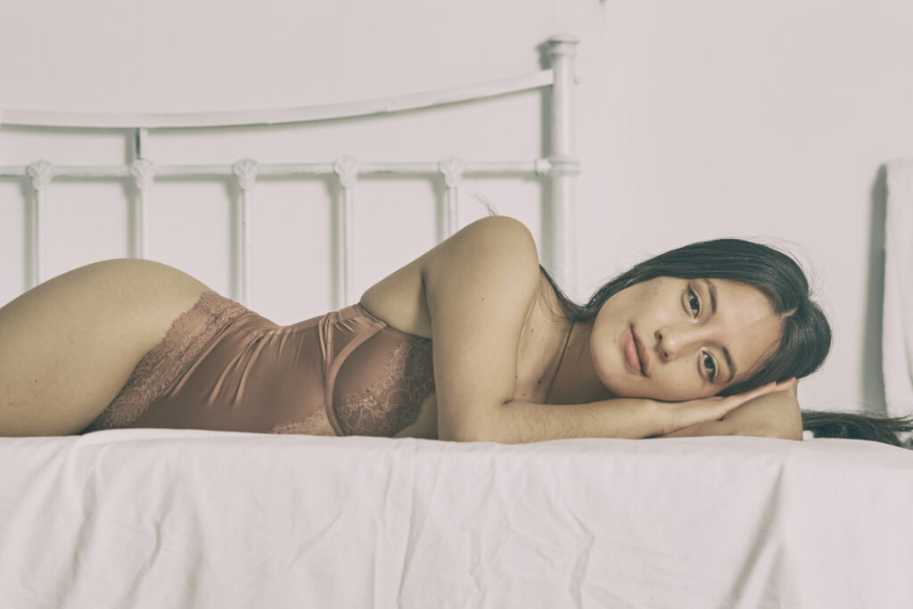 experiencia boudoir elegante para mujeres de 30 a 60 en Murcia